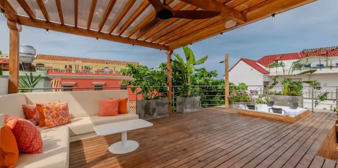 01-casa-bovedas-de-santana-rooftop-terrace-with-shaded-lounge-area