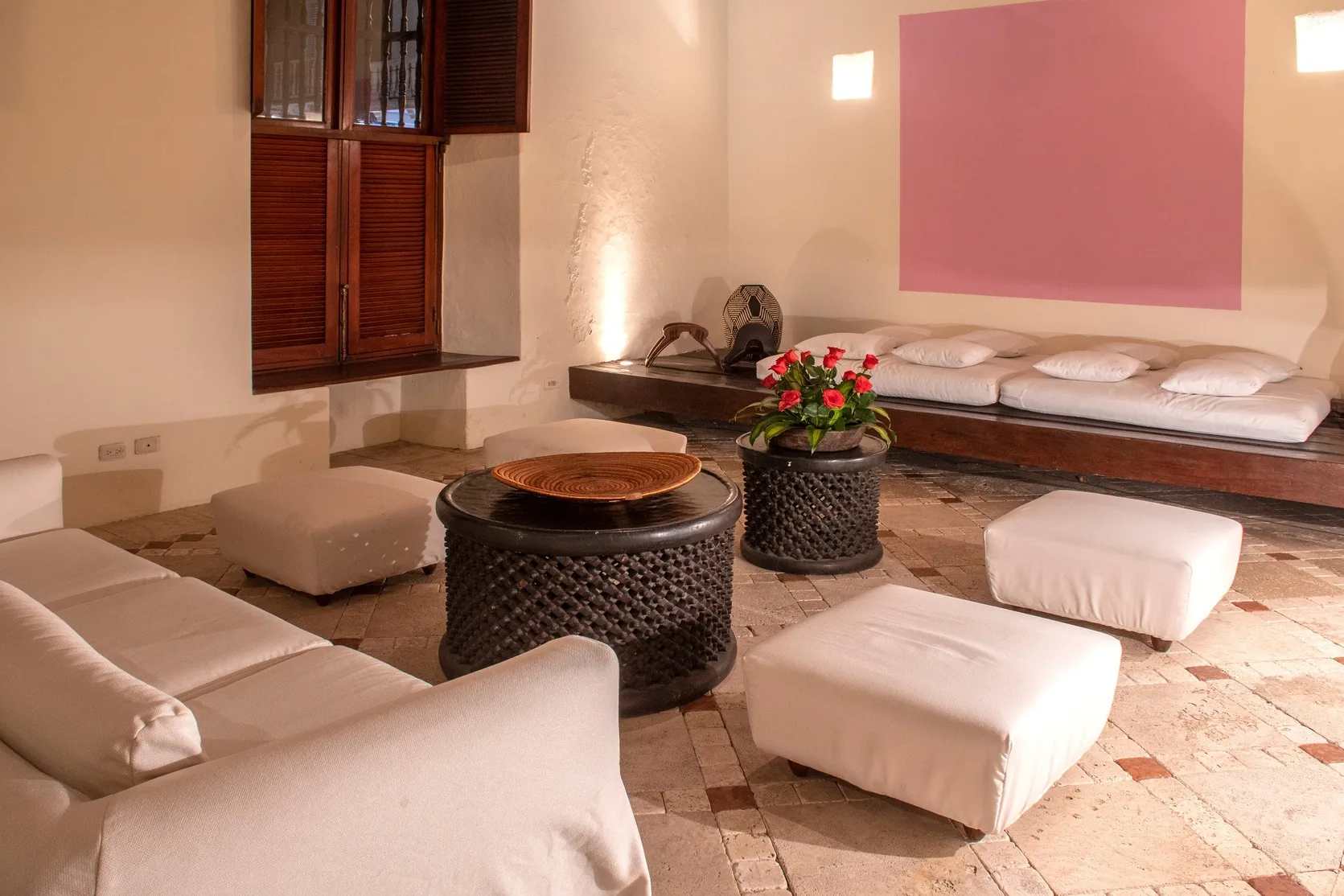 11-casa-fernandez-colonial-interior-patio